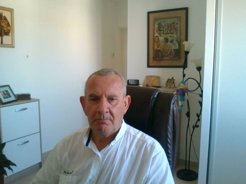 Ionut - Pickering - Ontario | Rencontre